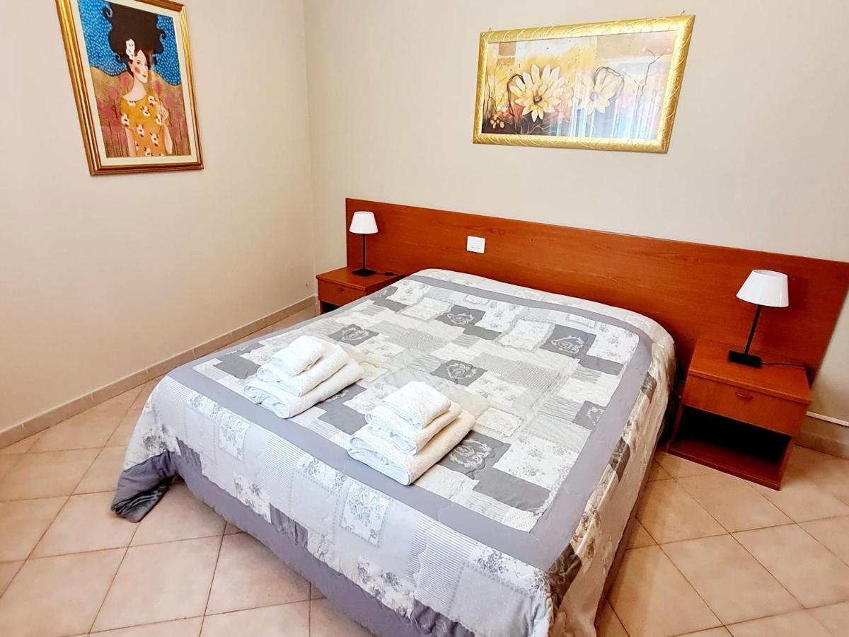 شقة Casa Colonna مونتيجروتو تيرمي المظهر الخارجي الصورة